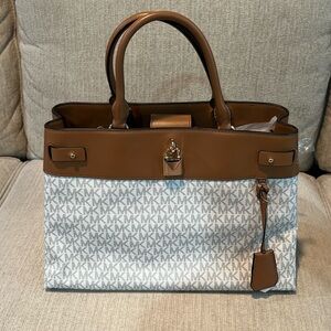 Michael Kors Gramercy Large Leather Satchel. Brand new with tags. Never used.